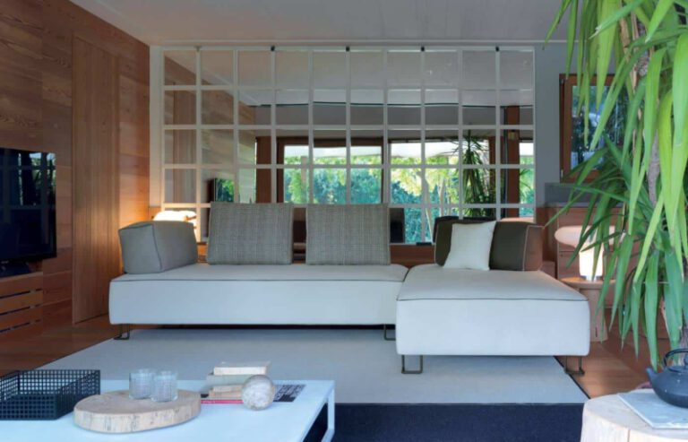 Immagine complessiva del divano moderno collezione Milano