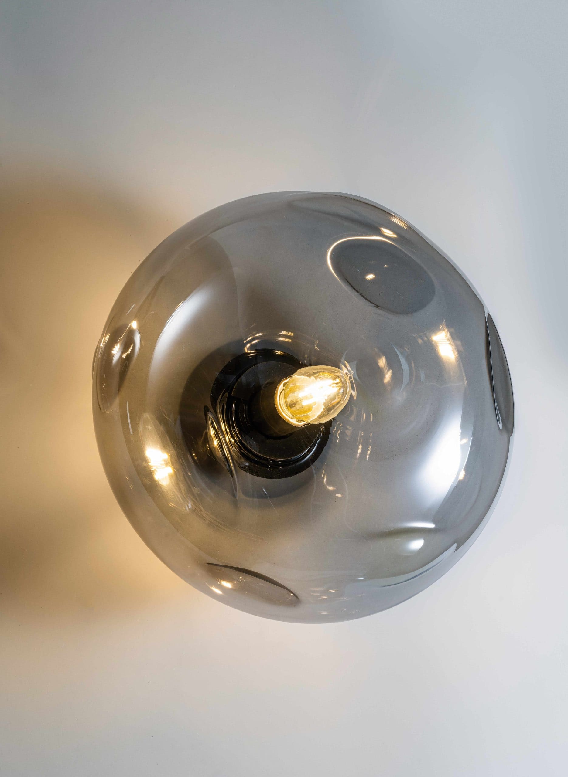 illuminazione-lampada-tavolo-terra-applique-sospensione-riflessi-nebula-collezione-il-mobile (3)