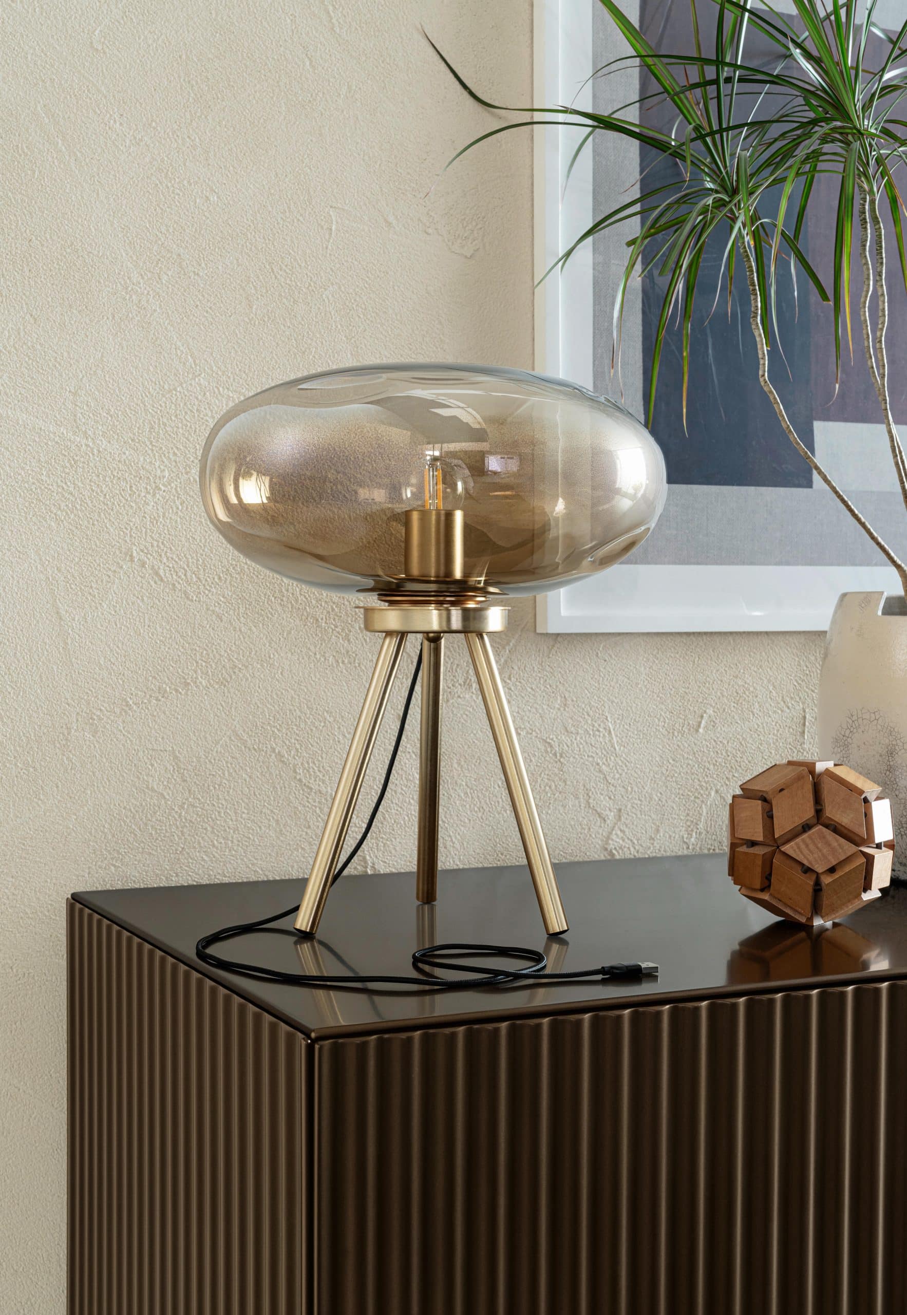 illuminazione-lampada-tavolo-terra-applique-sospensione-riflessi-nebula-collezione-il-mobile (9)