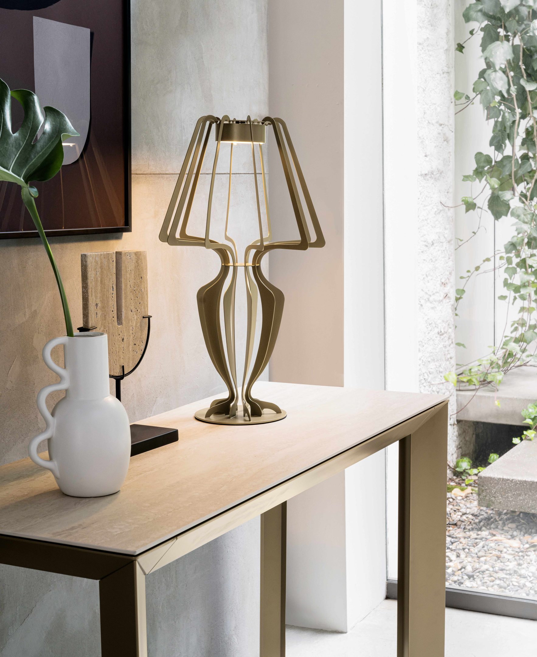 illuminazione-lampada-terra-tavolo-sospensione-riflessi-collezione-il-mobile (6)